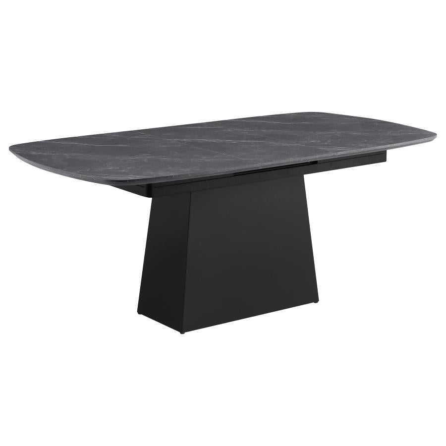Potero Dining Table