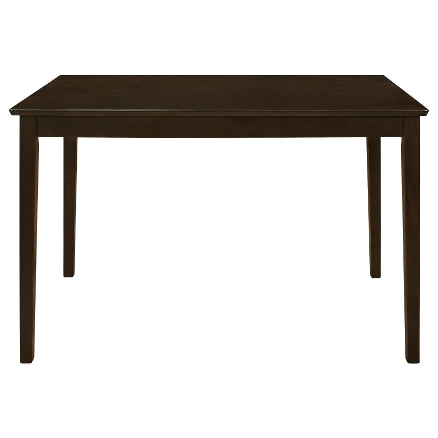Holmsby Harlan VII Dining Set