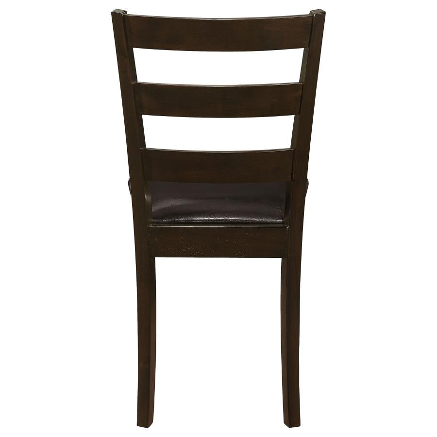 Holmsby Harlan VII Dining Set
