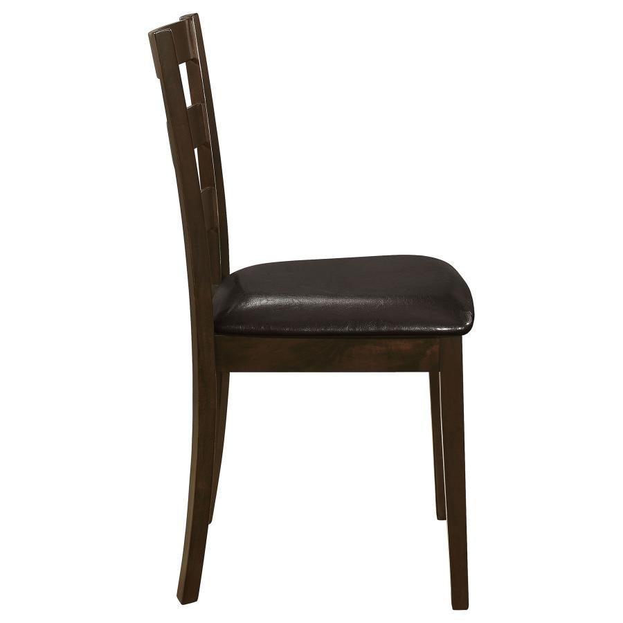 Holmsby Harlan VII Dining Set