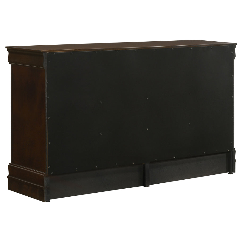 Louis Dresser / Chest