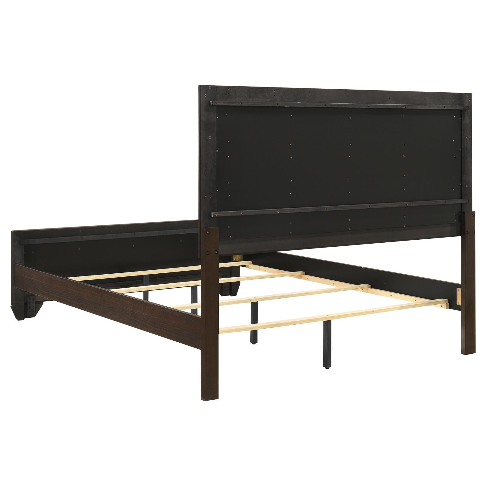 Kauffman Dark Cocoa 4pc Queen Bedroom Set