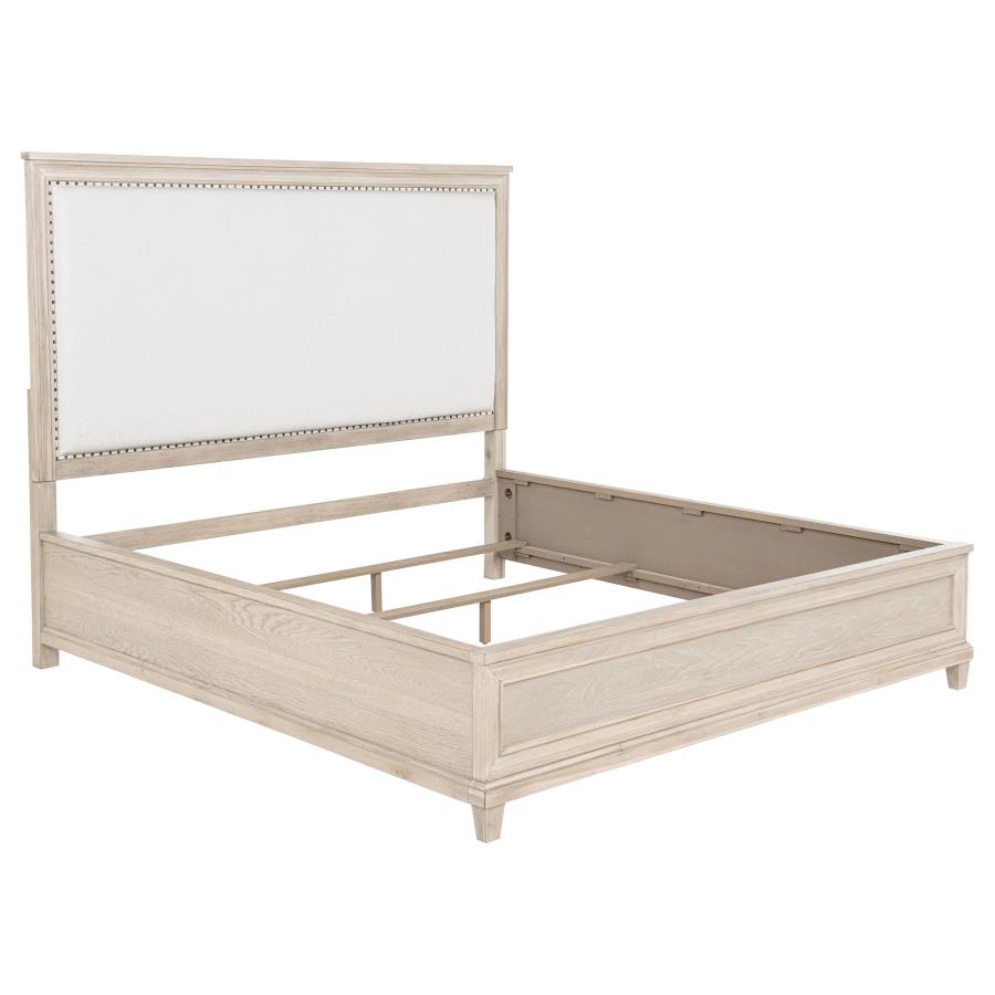 Pembroke Bed