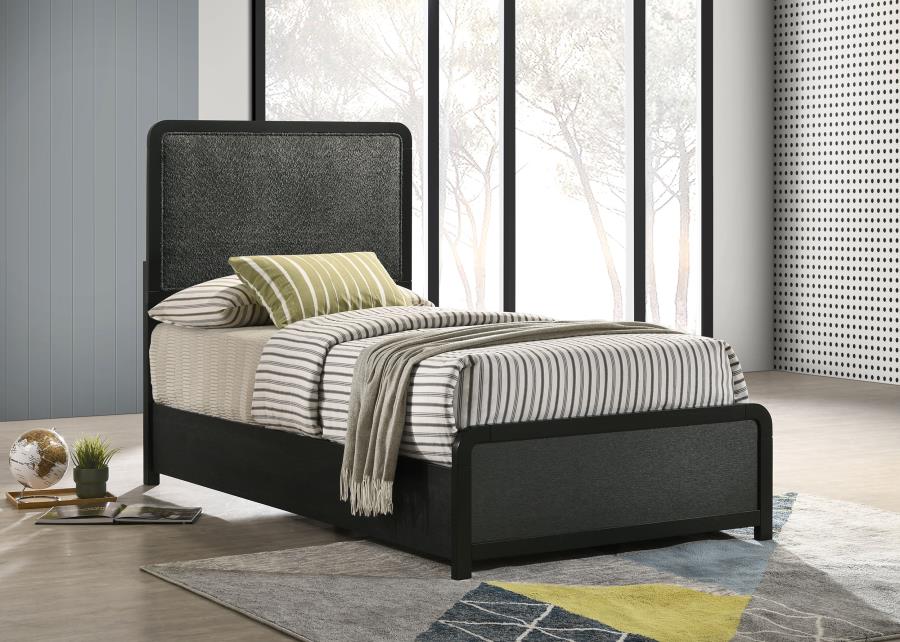 Cavelle Bed