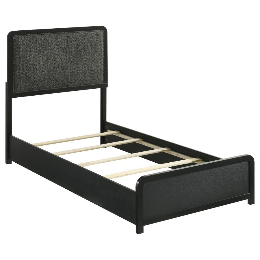 Cavelle Bed