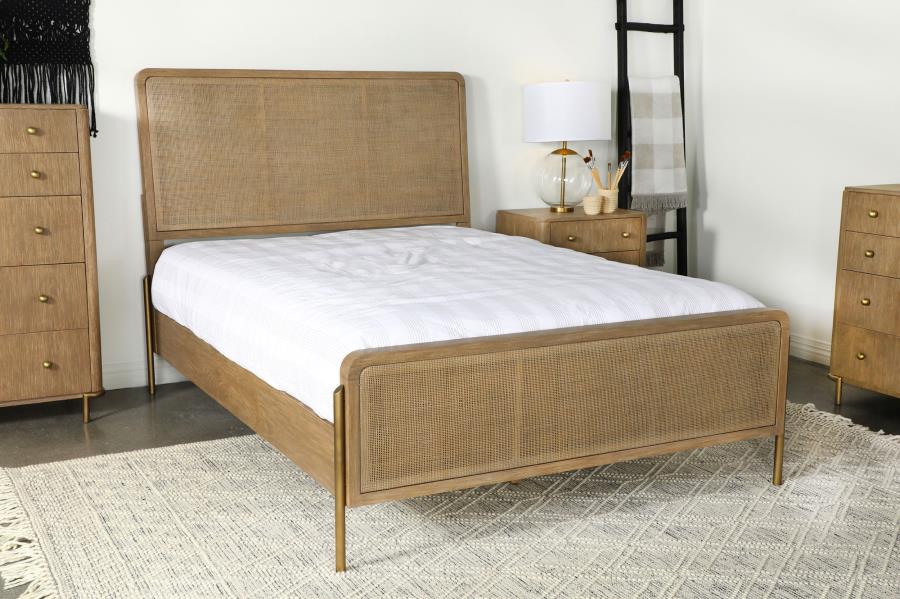 Arini Bed