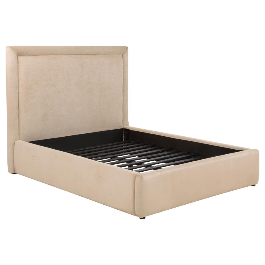 Lawson Bed