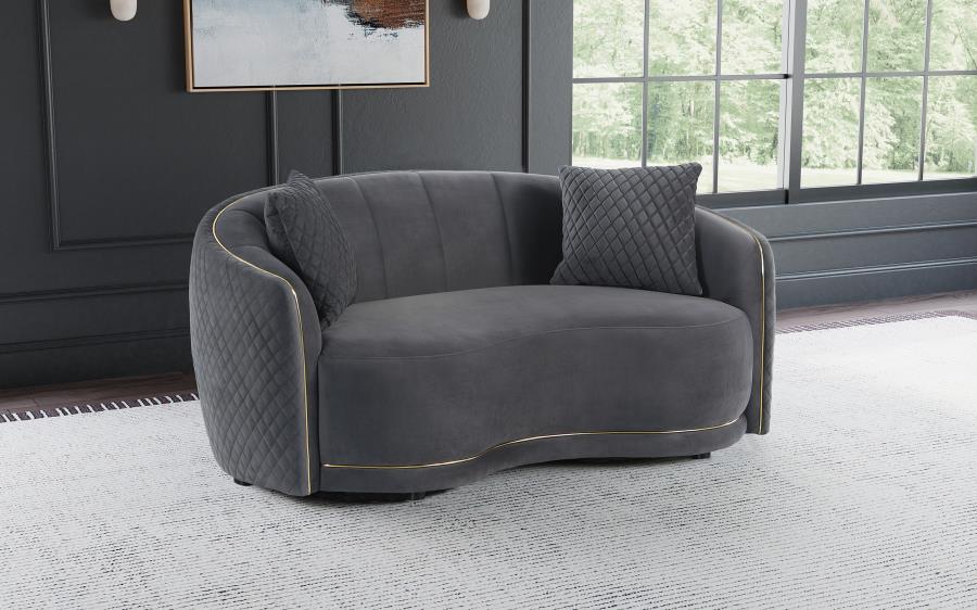 Brookside Loveseat