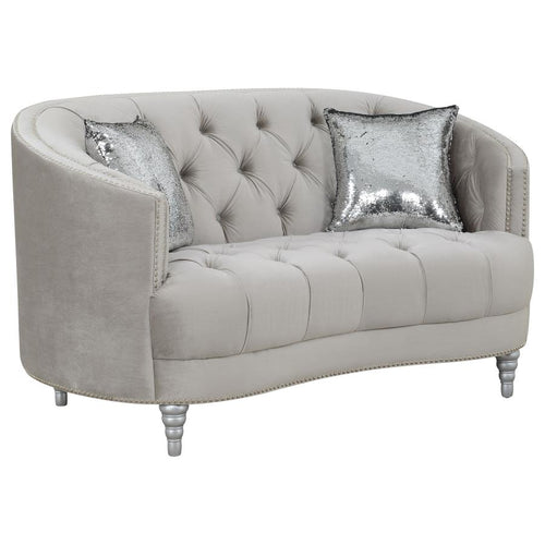 Avonlea Loveseat