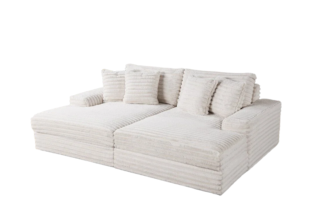 5600 Chaise Lounge on white background