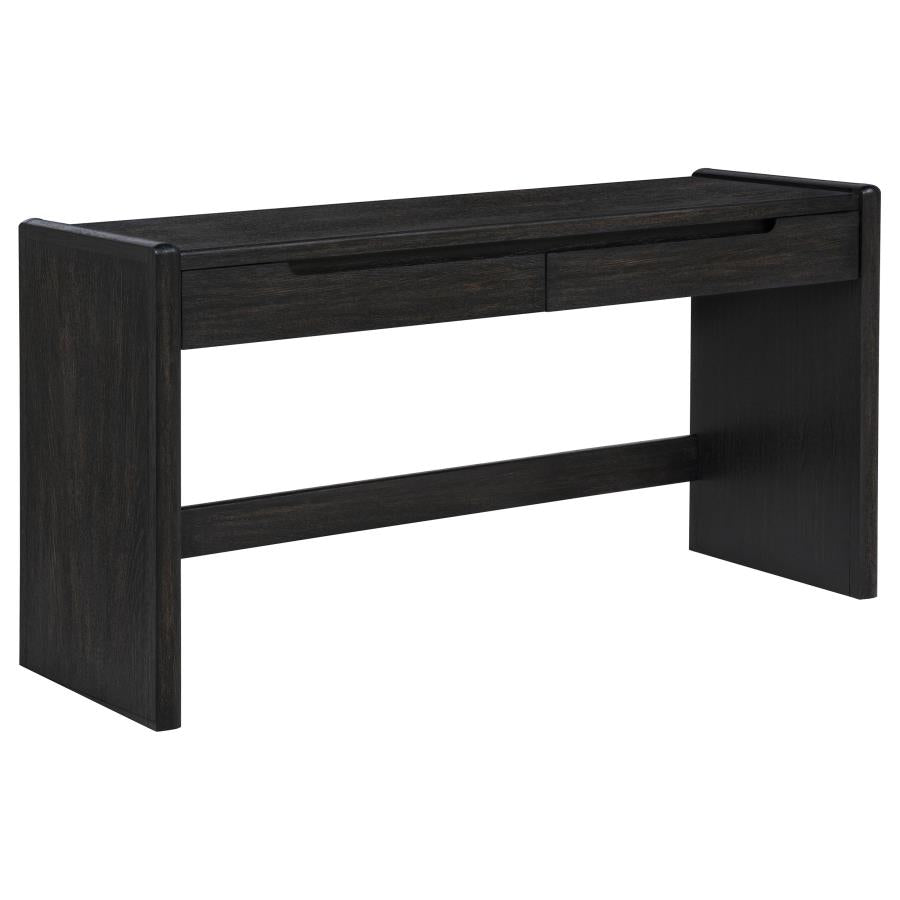Leandro Desk