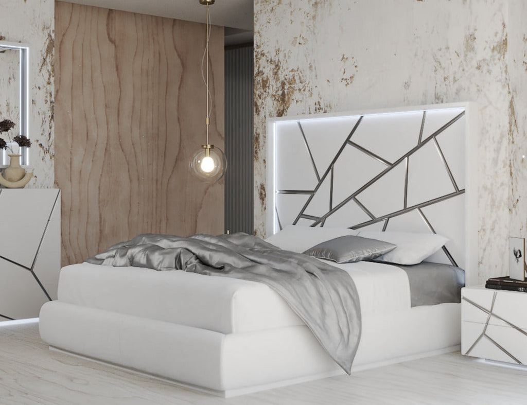 ESF Furniture - Franco Spain Gio Queen Size Bed w/Light in White - GIOQSBED