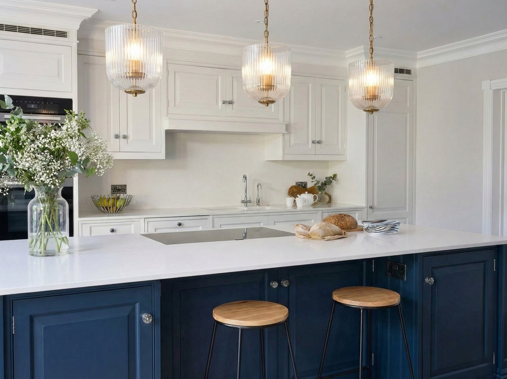 Garnet Pendant Lamp - Coarse Gold + Clear Glass