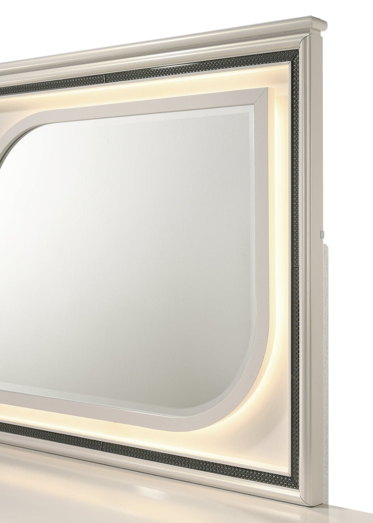 Hayma Dresser & Mirror