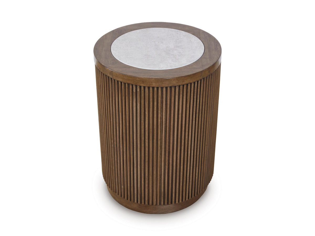 Hadonna Brown End and Coffee Tables