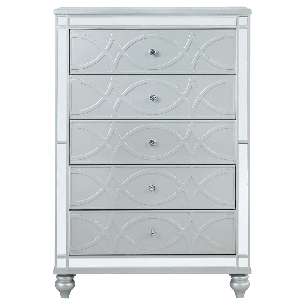 Gunnison 4-piece Eastern King Bedroom Set Silver Metallic