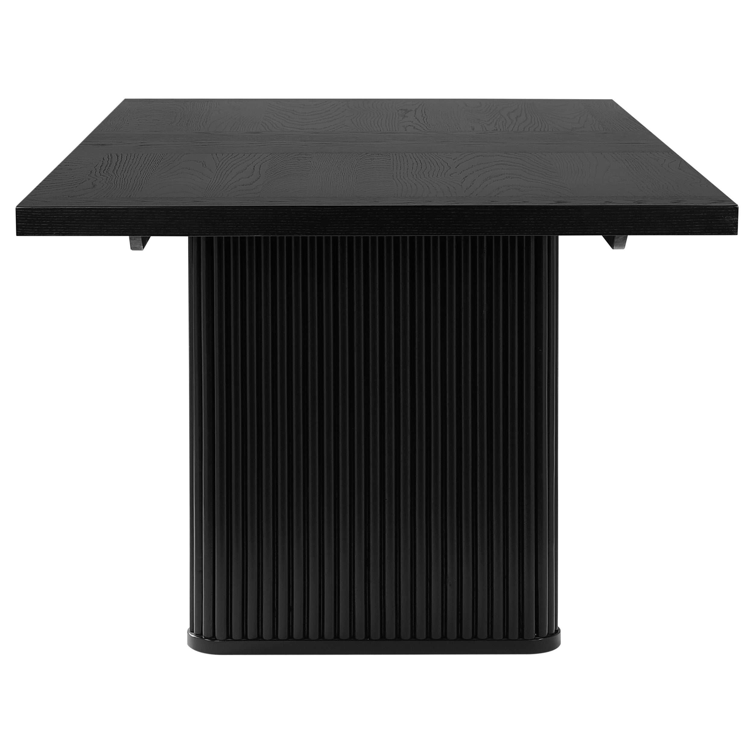 Atelier Forn Iris Ii Dining Table