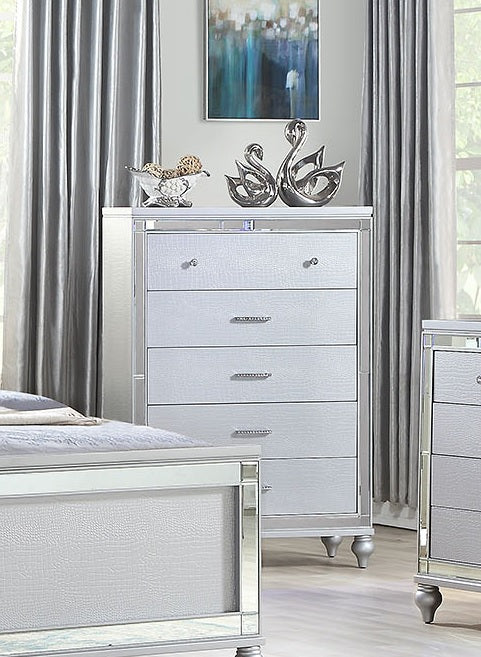 Galaxy Home Sterling Chest in Silver