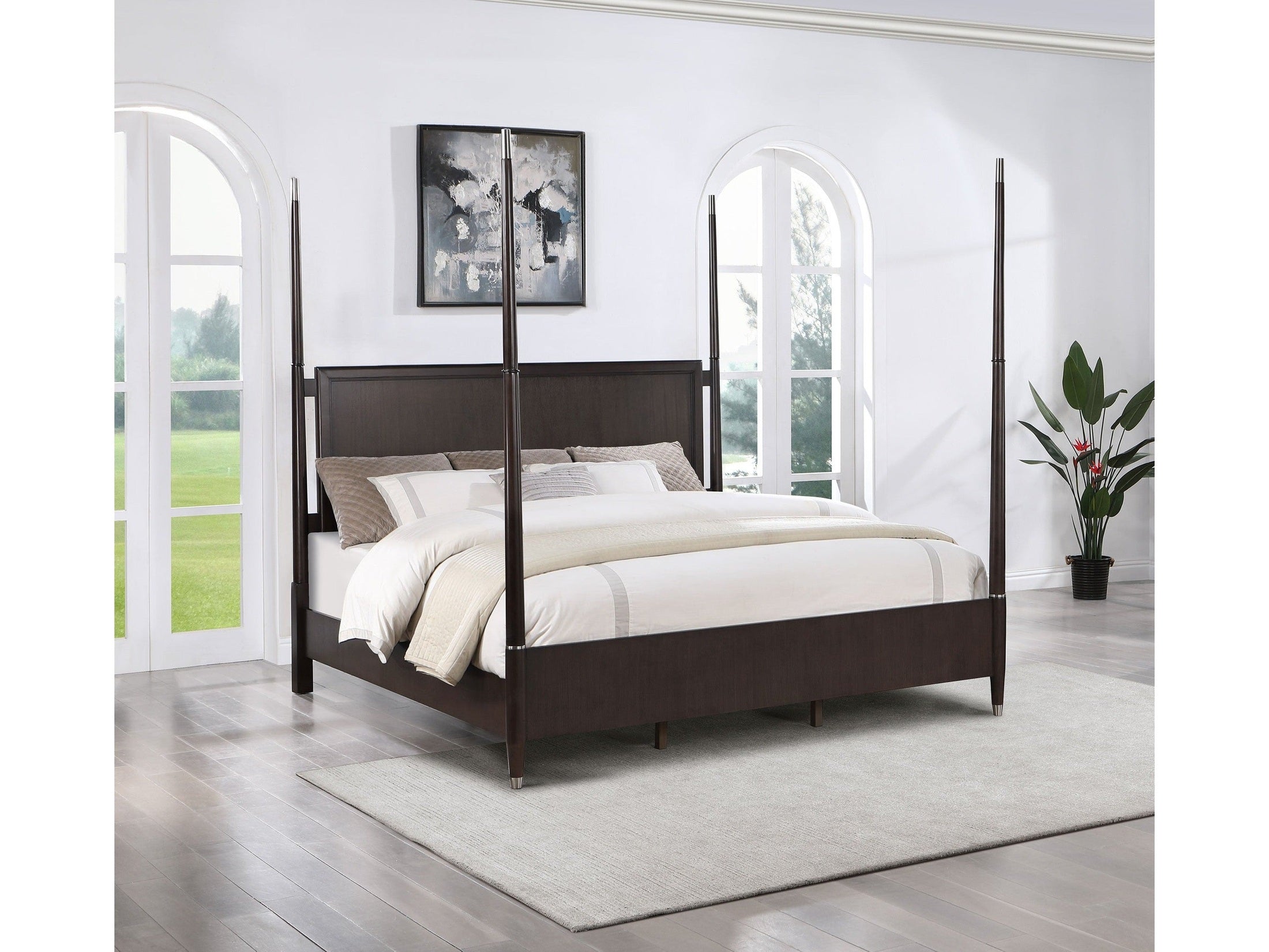Emberlyn Wood Queen Poster Bed Brown