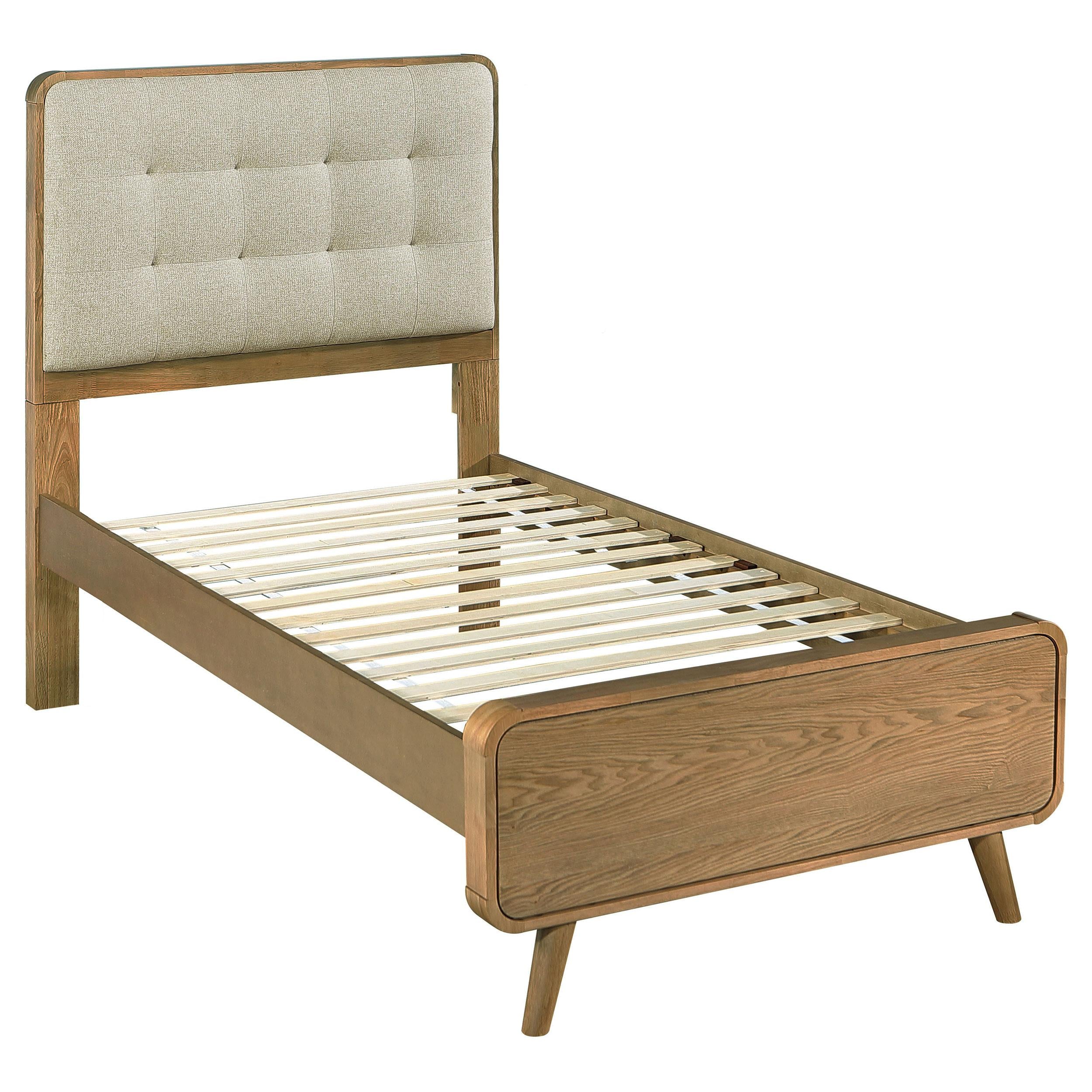 Robyn 4-piece Full Bedroom Set Dark Walnut