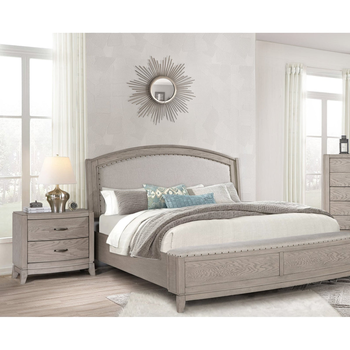 B8000 4-Piece or 5-Piece Bedroom Set Queen and King