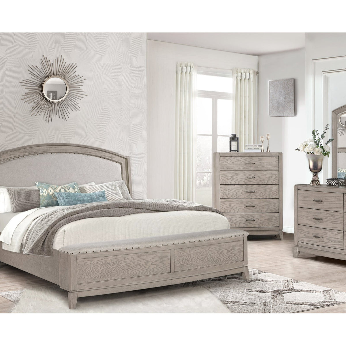 B8000 - 4-Piece or 5-Piece Bedroom Set - Queen and King — Exact product detail: Center detail