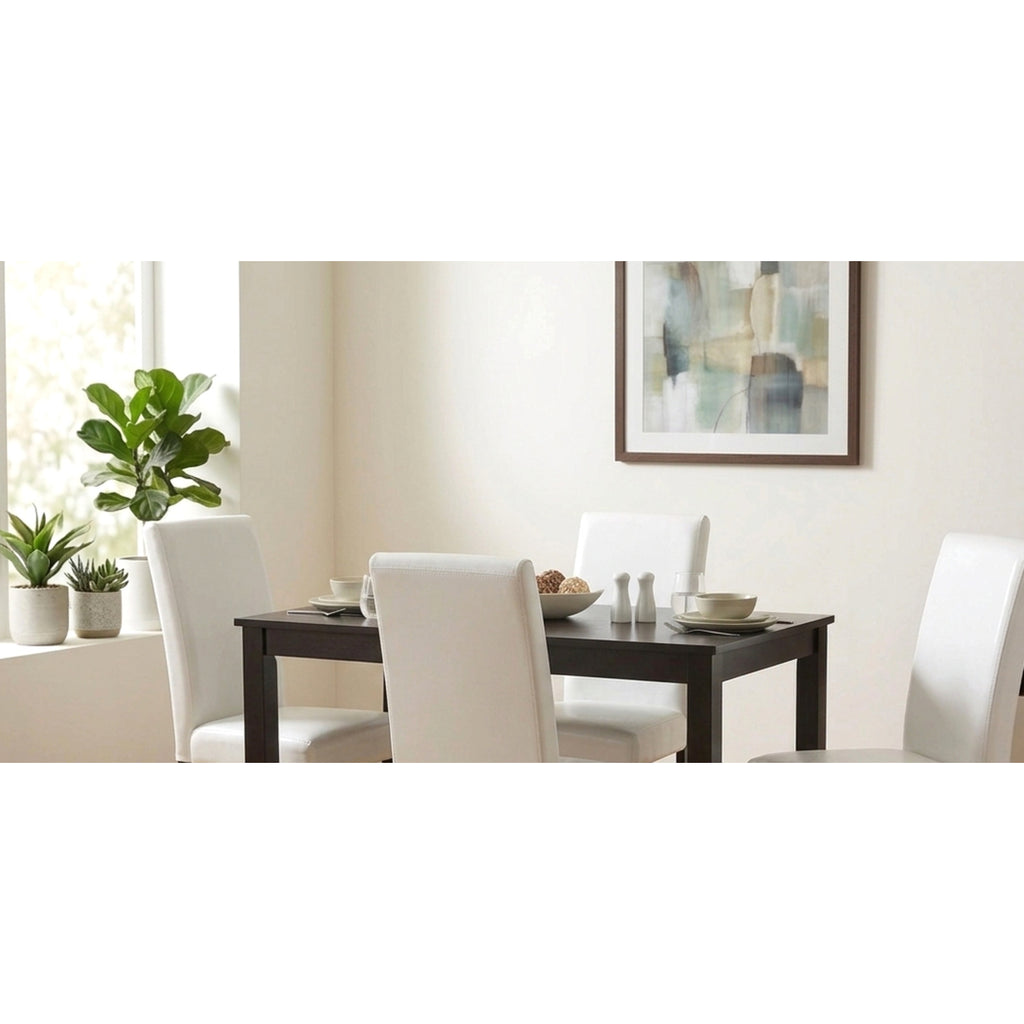 D700 White Table and 4 Chairs