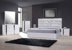 Da Vinci Bed in Silver Grey