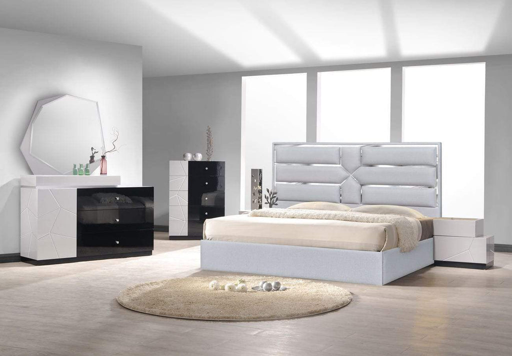 Da Vinci Bed in Silver Grey