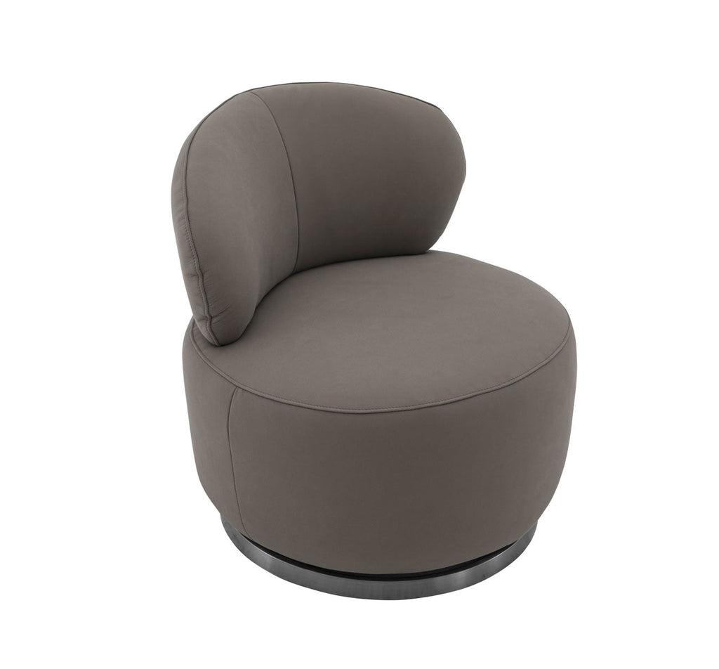 Nubo Swivel Chair in Brownie | J&M Furniture