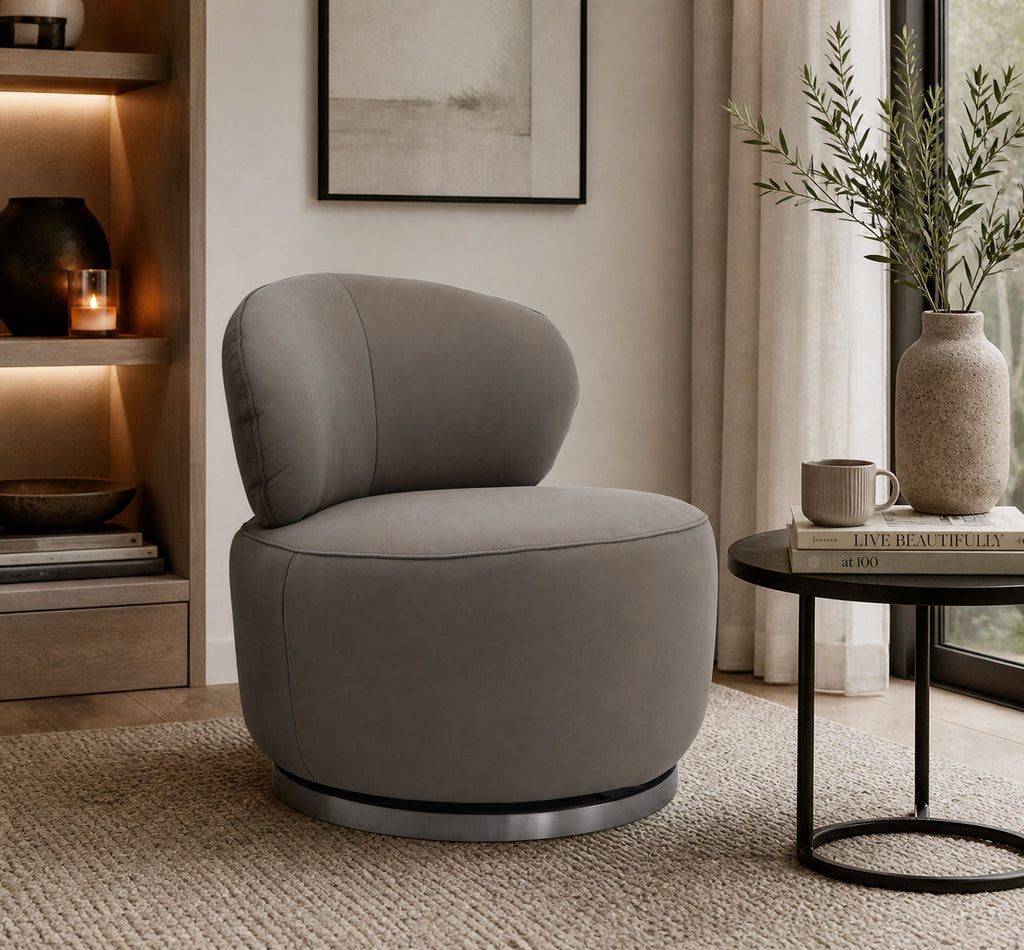Nubo Swivel Chair in Brownie | J&M Furniture