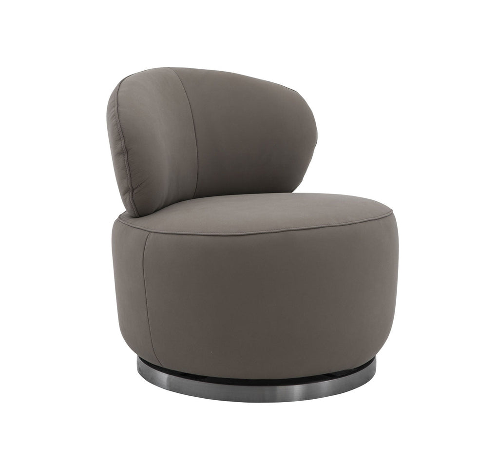 Nubo Swivel Chair in Brownie | J&M Furniture