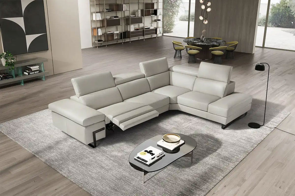 Brooklyn Sectional Sofa | J&M Furniture