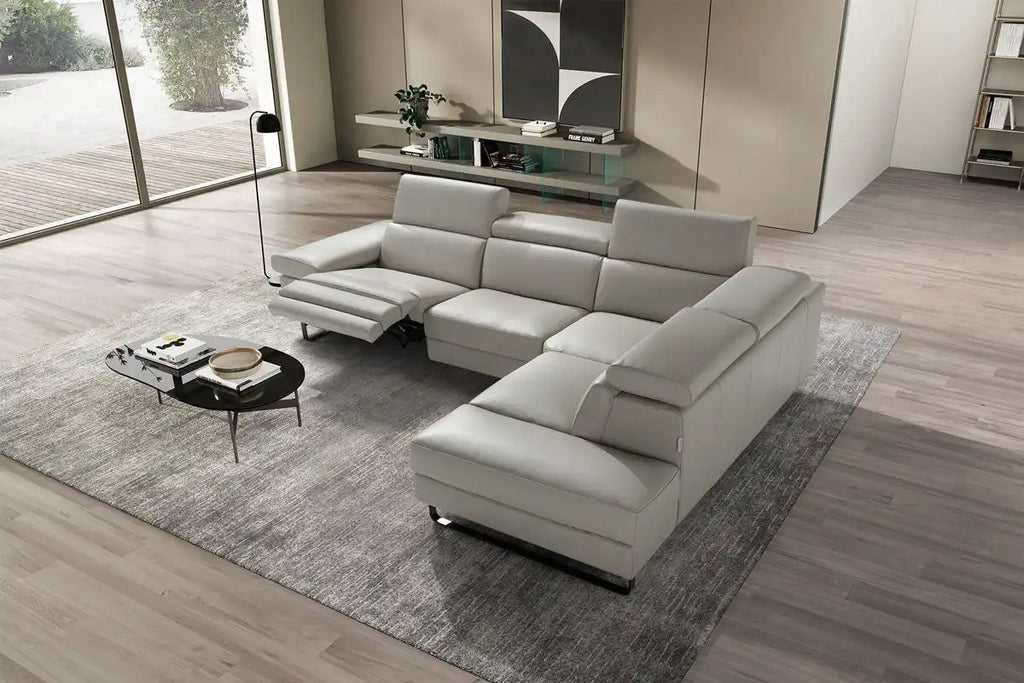 Brooklyn Sectional Sofa | J&M Furniture
