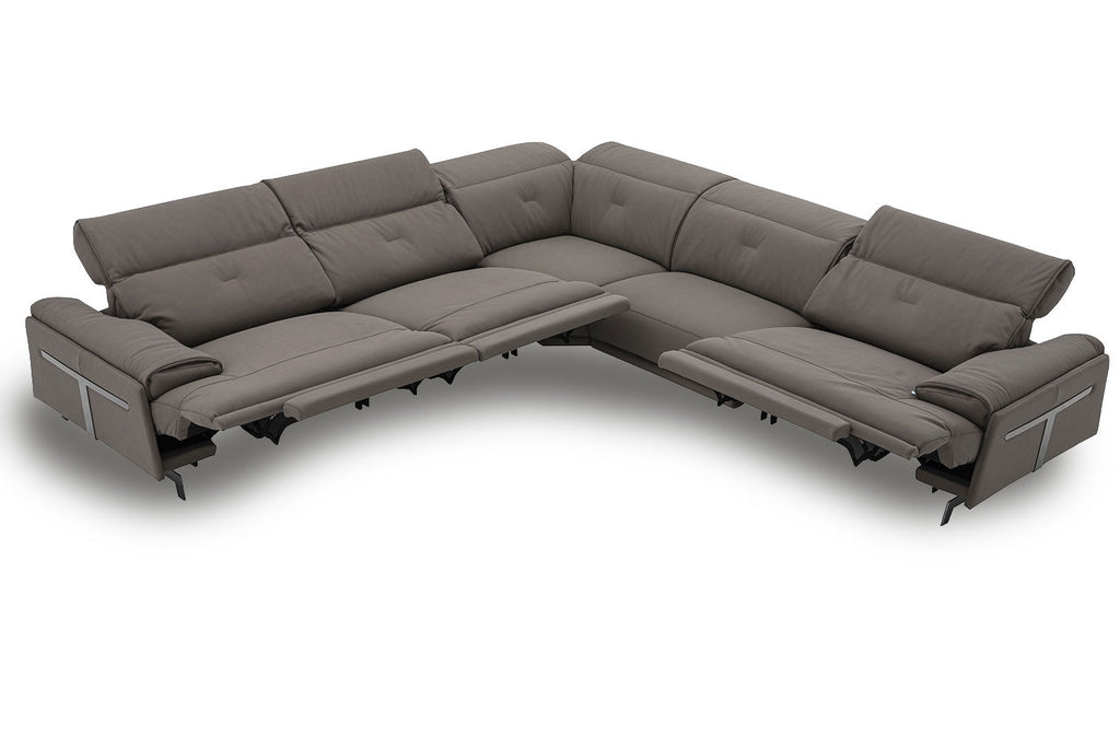 Dolce Vita Leather Power Reclining Sectional in Brownie