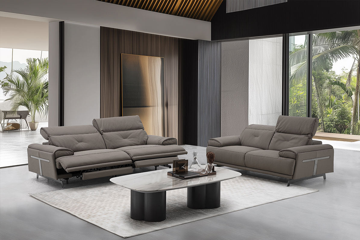 Dolce Vita Leather Power Reclining Sofa in Bronnie