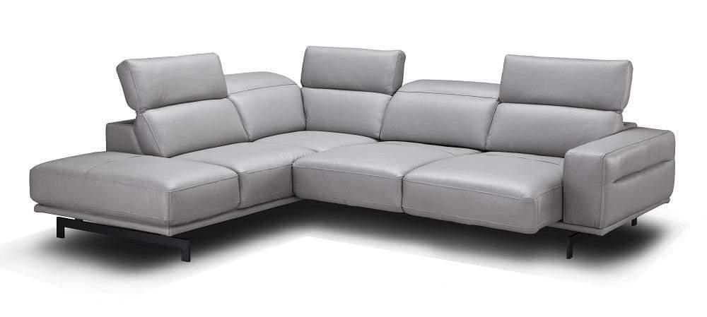 Davenport Light Grey Sectional | J&M Furniture