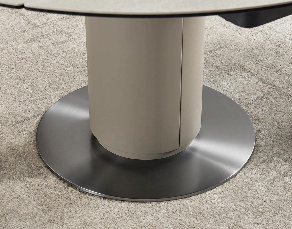 RH 130 Round Extendable Table | J&M Furniture
