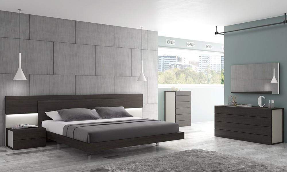 Maia Nightstand