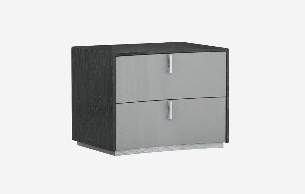 Vera Modern Nightstand