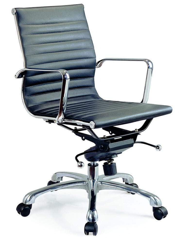 Comfy Low Back Black Office Chair | J&M Furniture