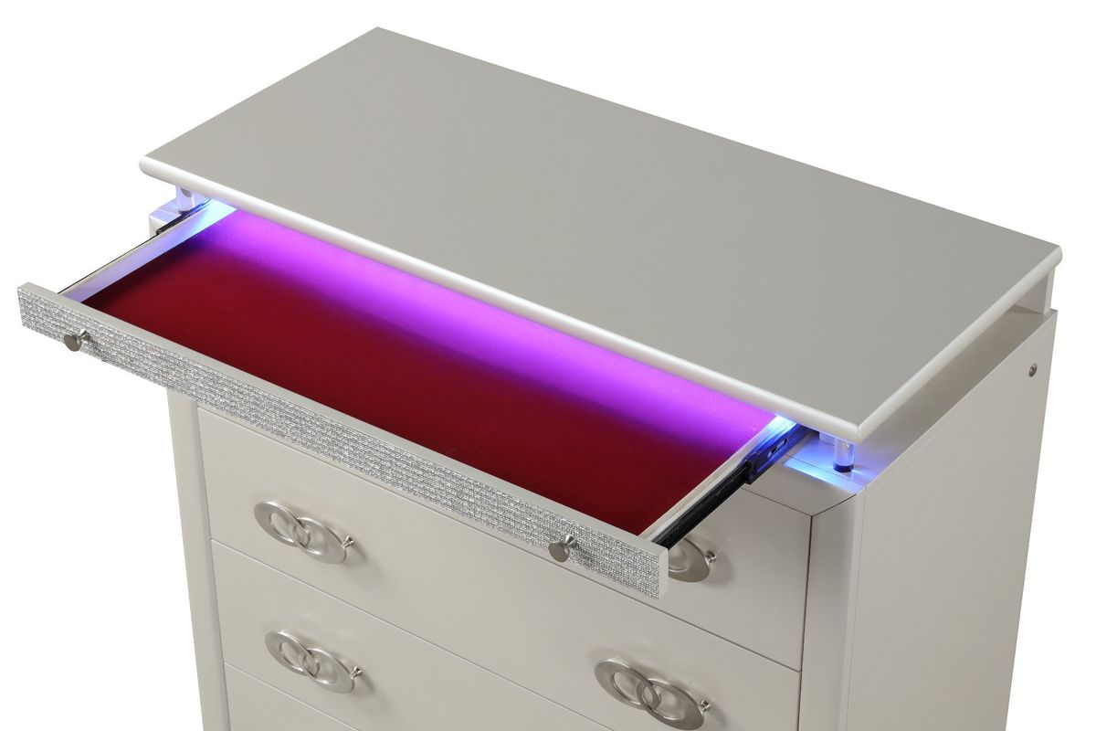 Galaxy Home Passion Chest in Milky White